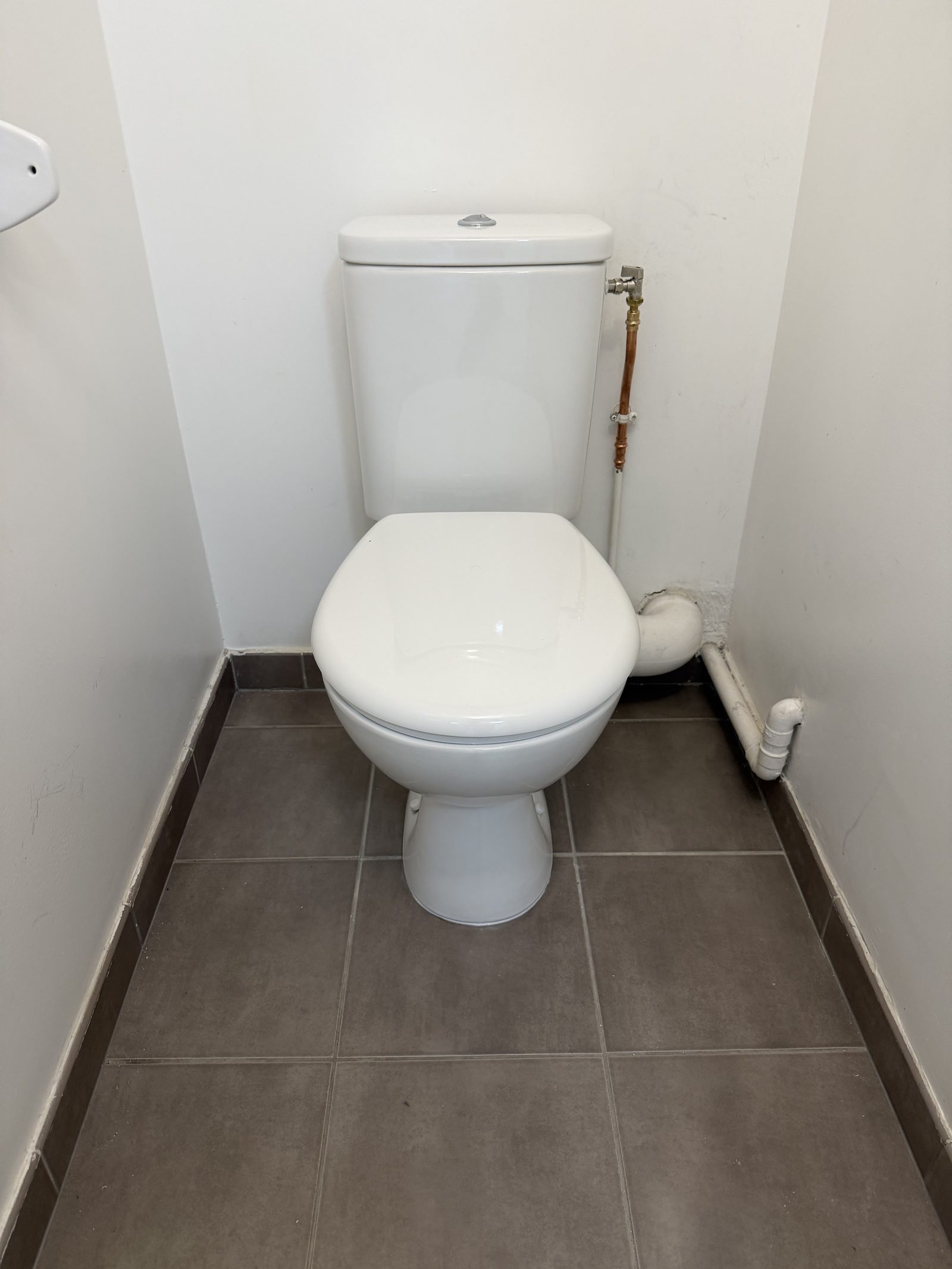 Raccord de robinet plomberie — tuto changement joint Atelier Brochant